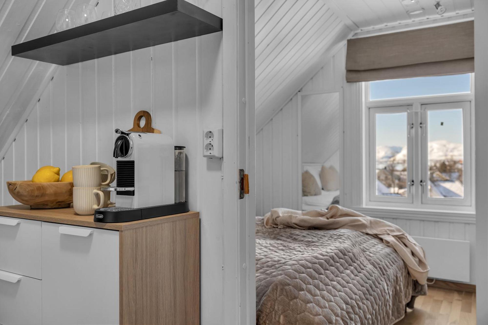 Cozy Central Loft Apartment With Amazing View Tromsø Eksteriør billede